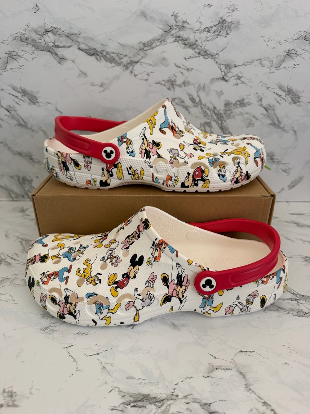 Crocs Mickey and Friends Disney Baya Clogs Disneyland 210564-90H Men’s Size 12